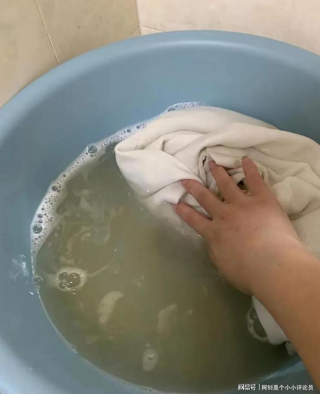 了?相关行业人士:因为大家都不好“骗”了pg电子免费模拟器洗衣液为什么无人问津(图2) 了?相关行业人士:因为大家都不好“骗”了pg电子免费模拟器洗衣液为什么无人问津(图2)